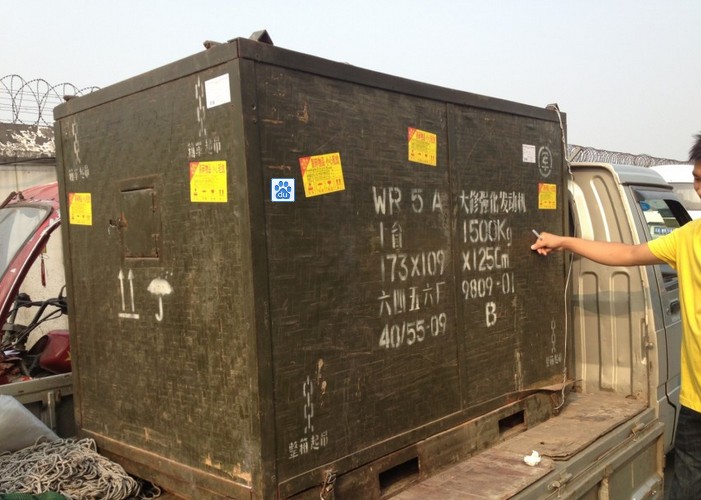  裝甲步戰(zhàn)車發(fā)動(dòng)機(jī)運(yùn)輸